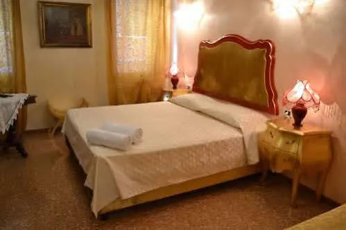Gasthof Residenza Santo Stefano 3*